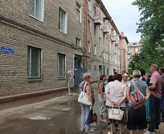Общение с жителями домов №7 и 9 по улице Ленина 