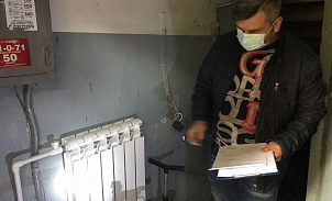 В г.Ефремове специалисты провели общественный мониторинг подготовки домов к зиме