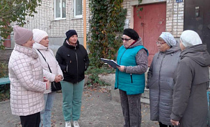 В рамках мониторинга подготовки МКД специалист провела опрос жителей 